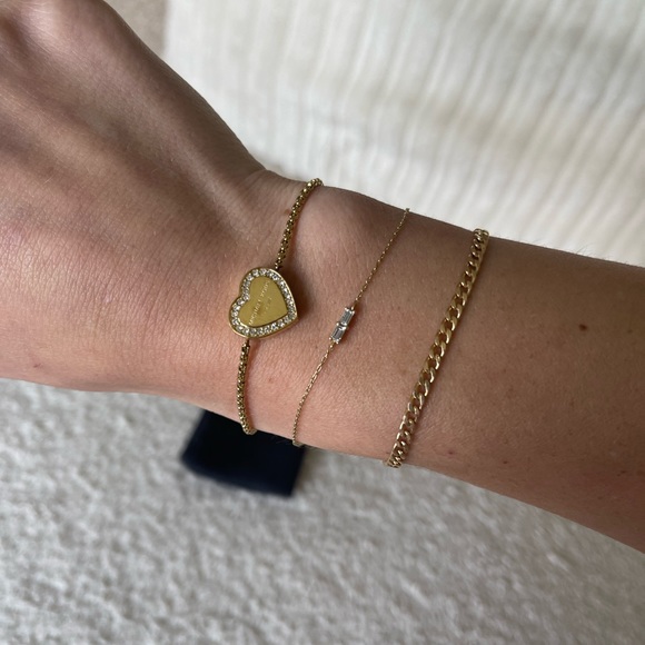 Michael Kors Gold Heart Bracelet - Picture 2 of 6